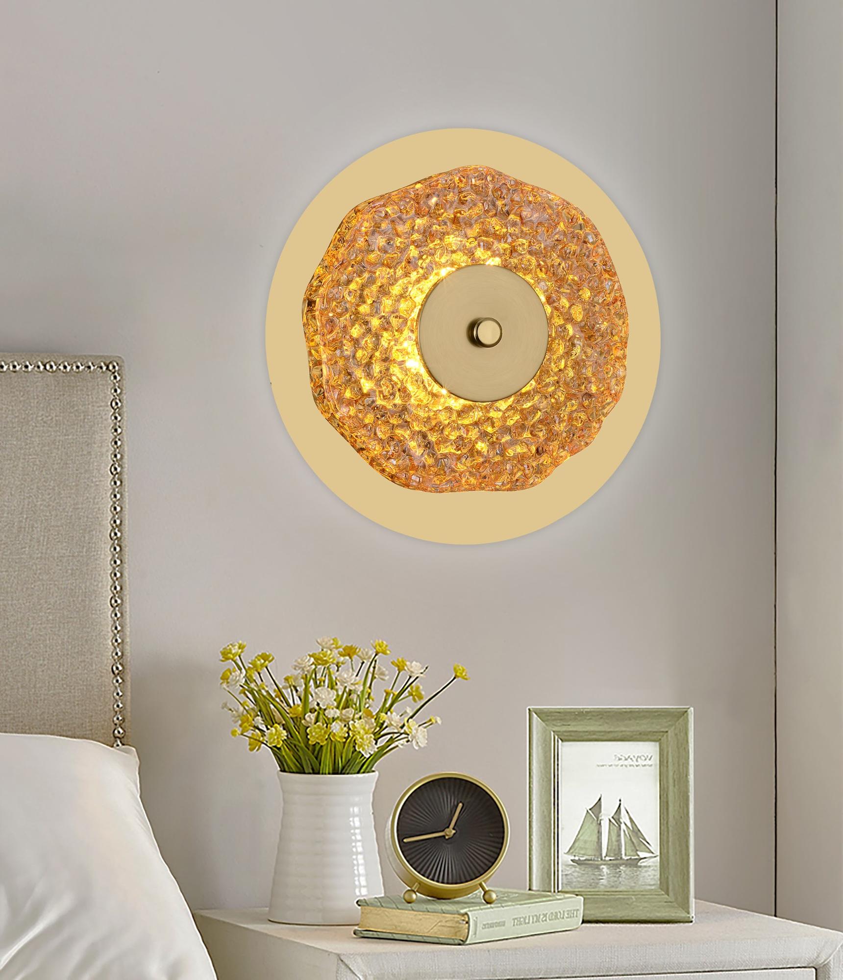 Golden Drop – Amber Dome Light