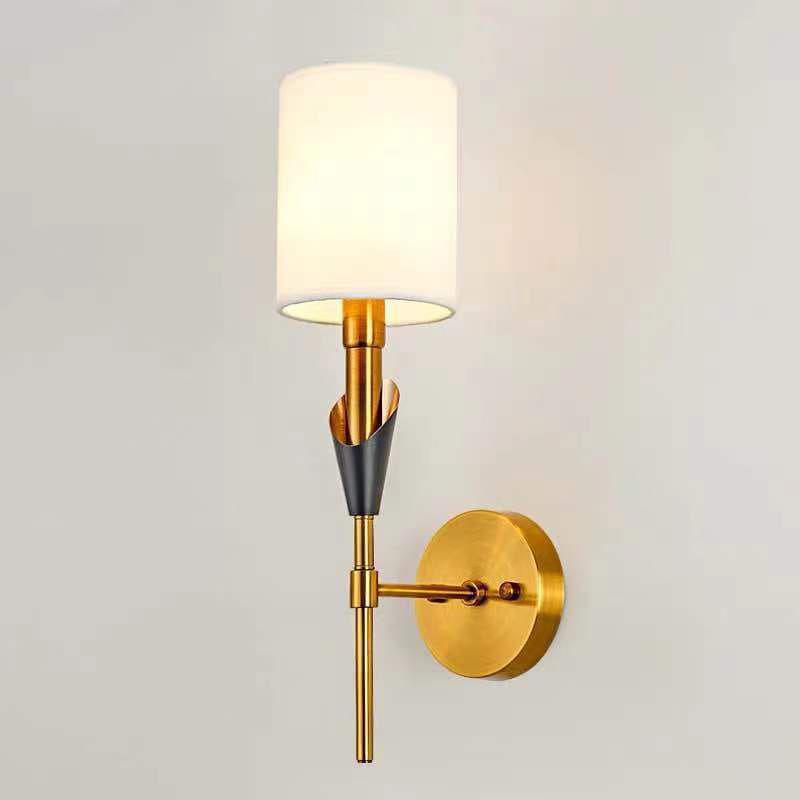 Classic Glow – Brass Fabric Lamp