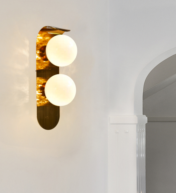 NobleGlow – Antique Metal Glass Ligh