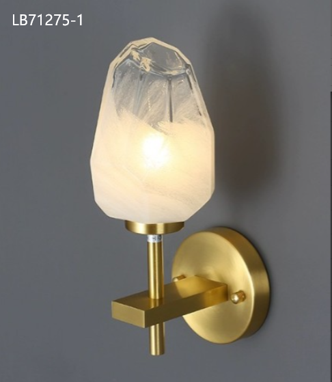 LumaCast – Metal Frame Wall Lamp